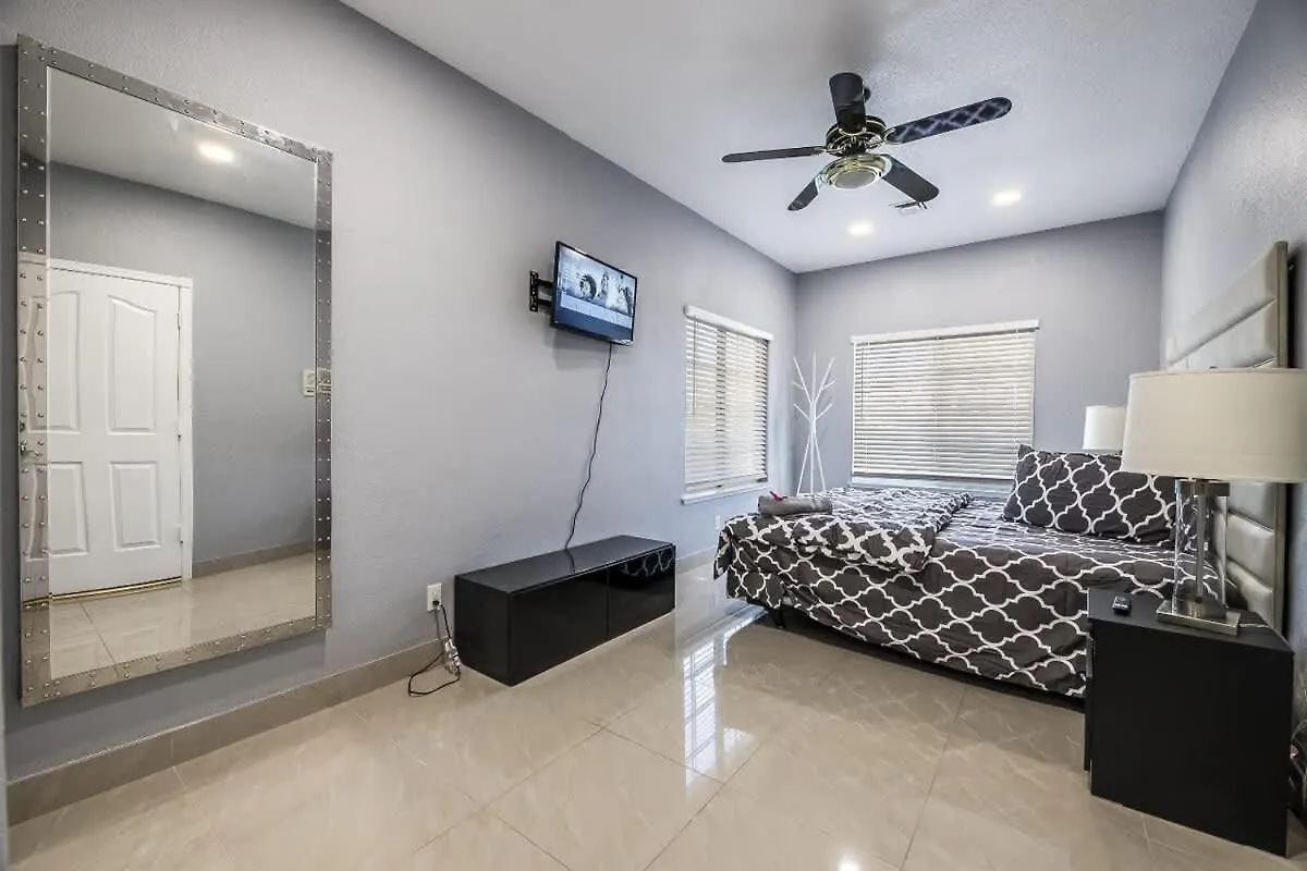 Luxury Redefined Indoor Comfort Outdoor Bliss Λας Βέγκας Σπίτι διακοπών