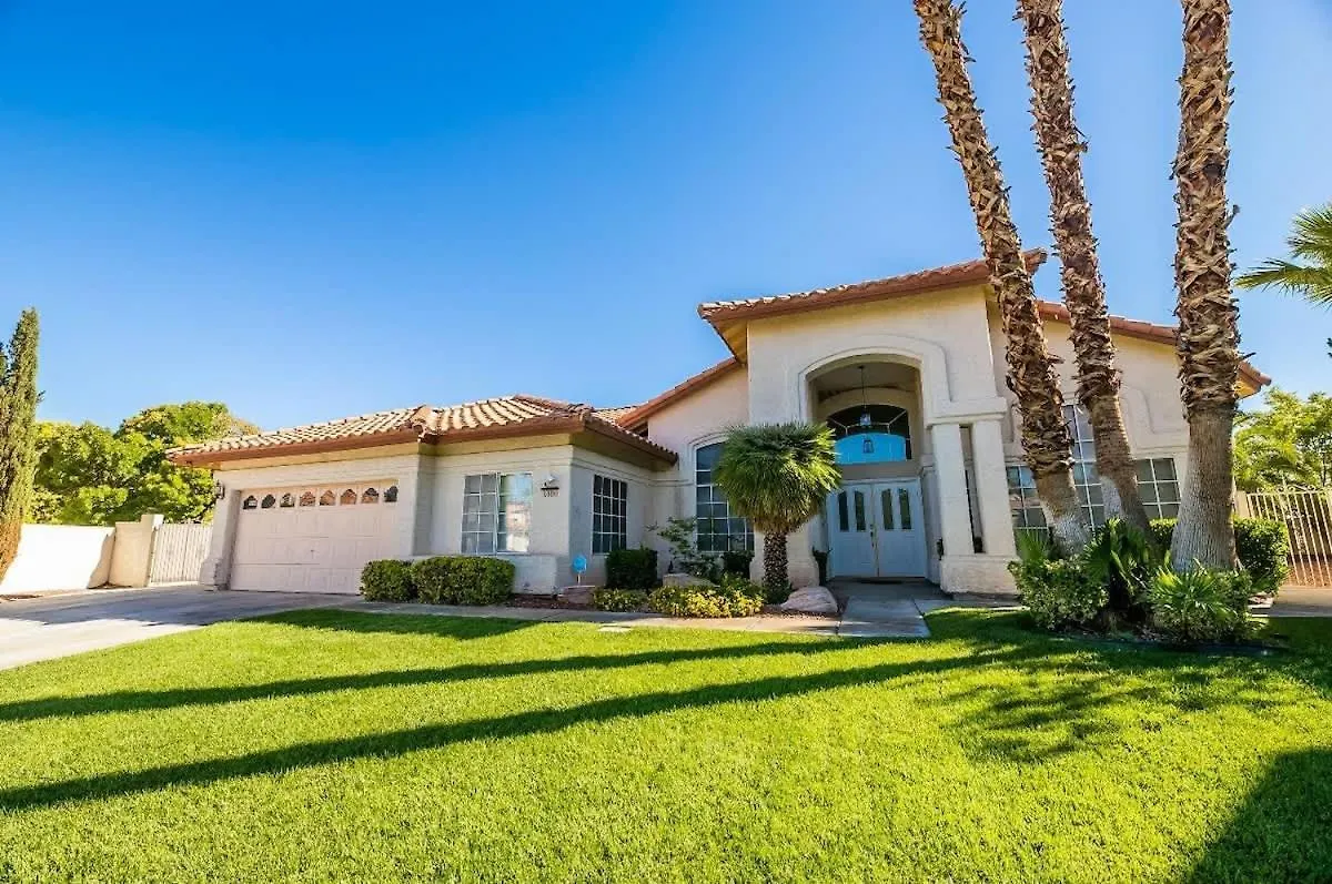 Luxury Redefined Indoor Comfort Outdoor Bliss Las Vegas